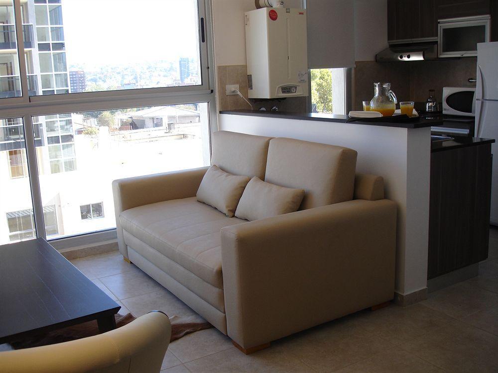 Amerian Carlos Paz & Suites Вила Карлос Пас Екстериор снимка