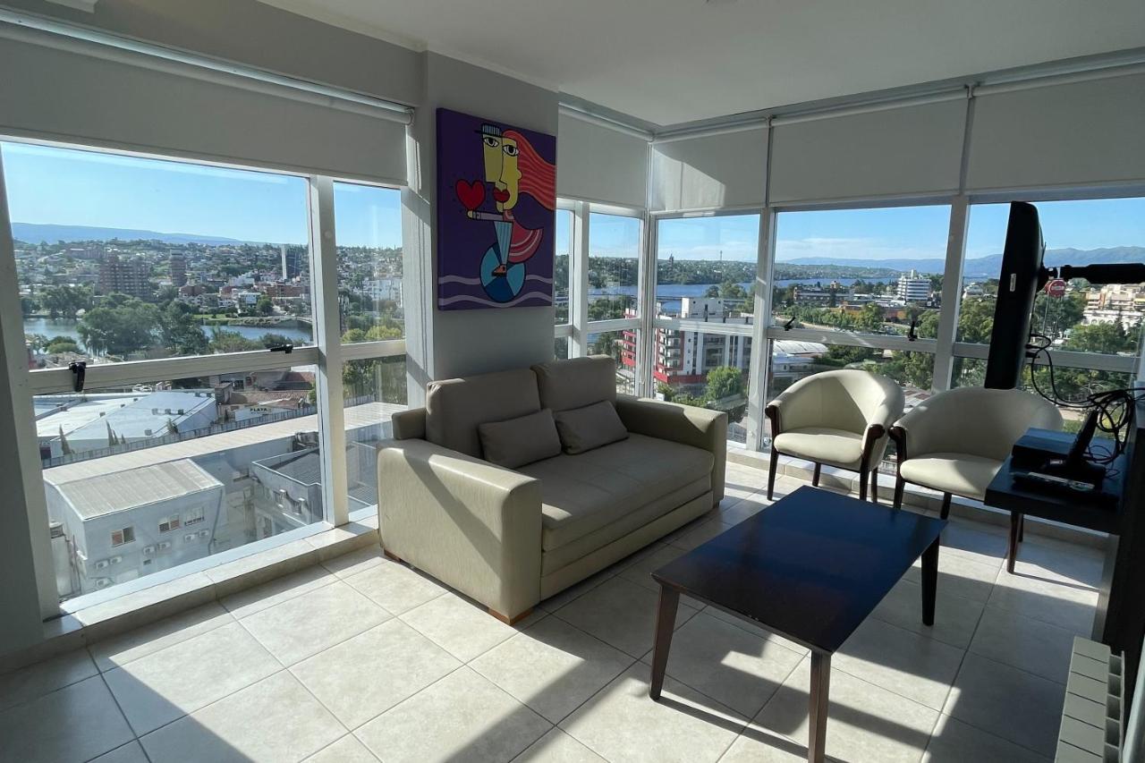 Amerian Carlos Paz & Suites Вила Карлос Пас Екстериор снимка