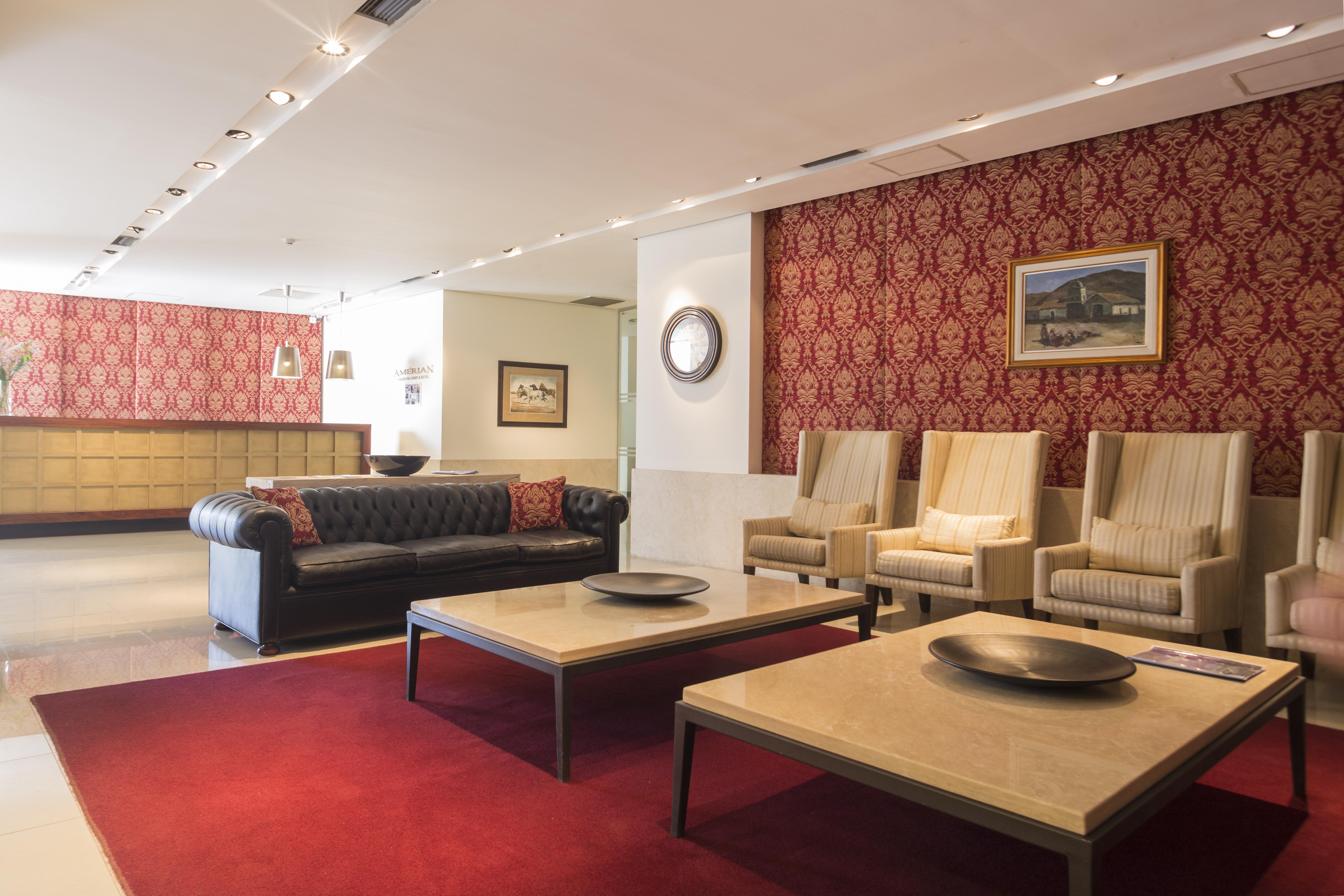 Amerian Carlos Paz & Suites Вила Карлос Пас Екстериор снимка