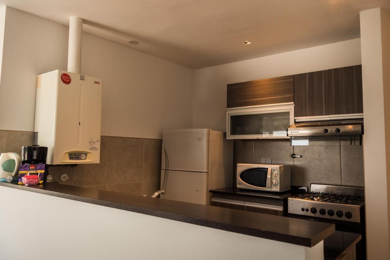 Amerian Carlos Paz & Suites Вила Карлос Пас Екстериор снимка